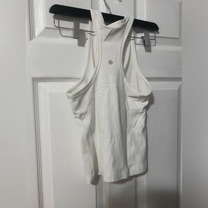 Lululemon tank top size 6